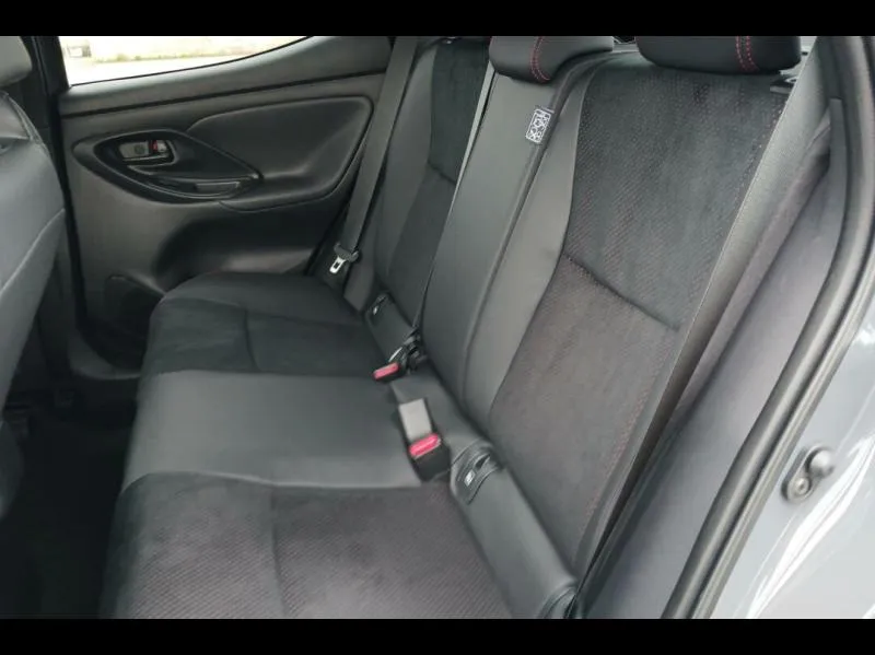 Image secondaire du véhicule 12