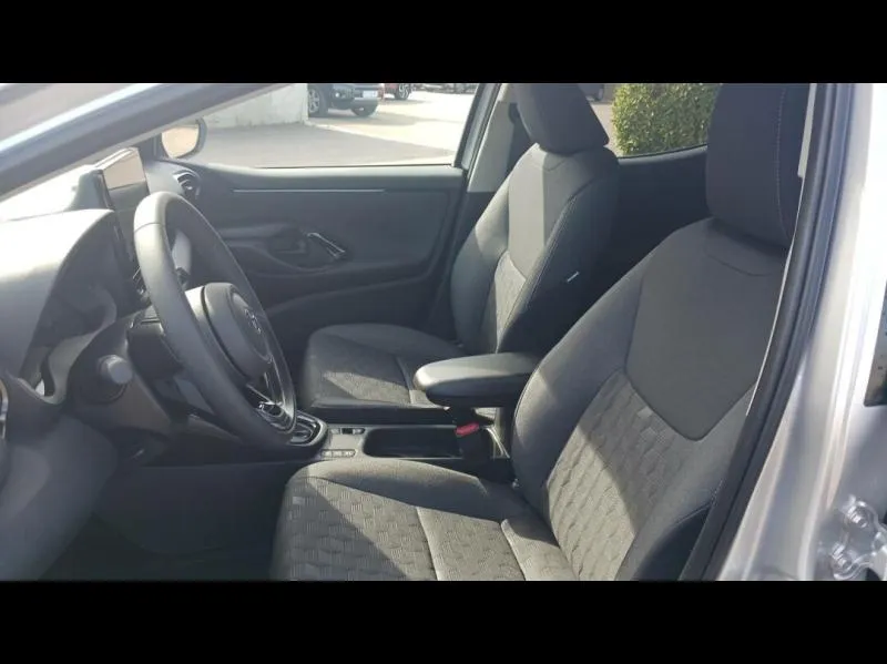 Image secondaire du véhicule 11