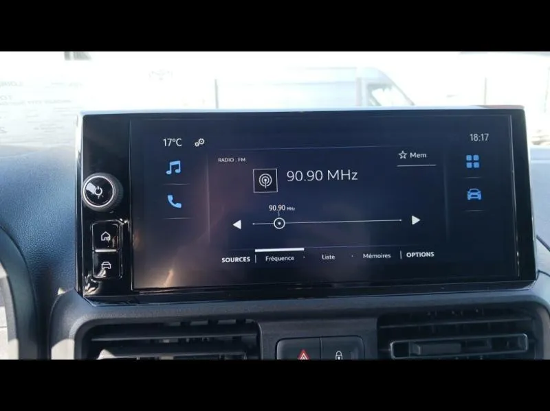 Image secondaire du véhicule 18