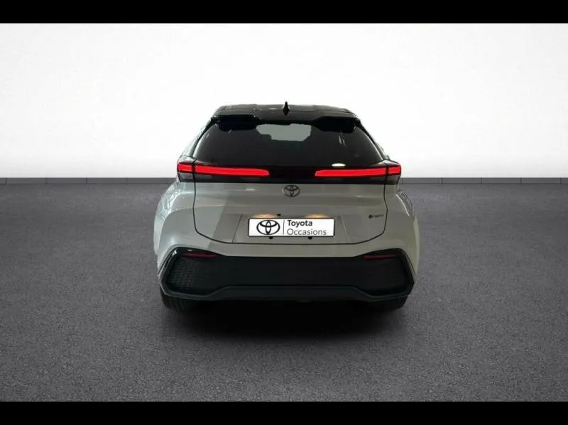 Image secondaire du véhicule 6