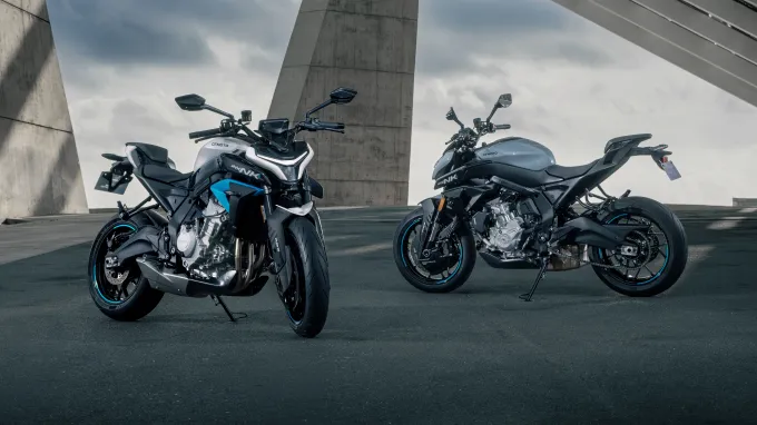 CF Moto 675NK : béquille latérale