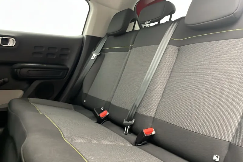 Image secondaire du véhicule 15