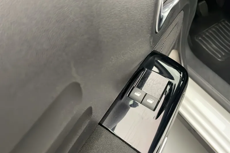 Image secondaire du véhicule 21