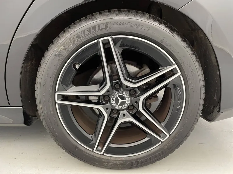 Image secondaire du véhicule 18