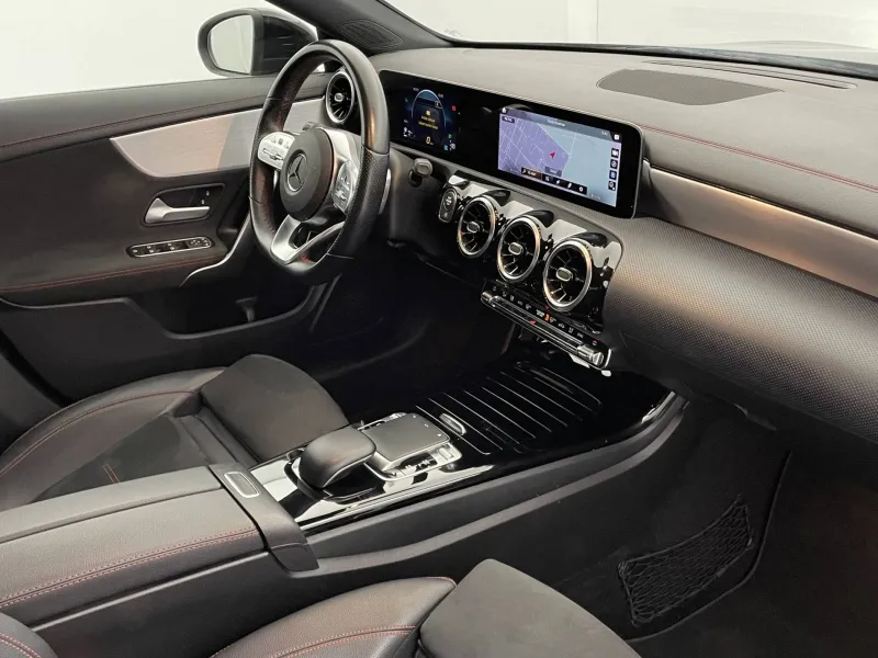 Image secondaire du véhicule 27