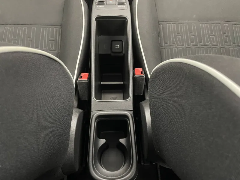 Image secondaire du véhicule 30