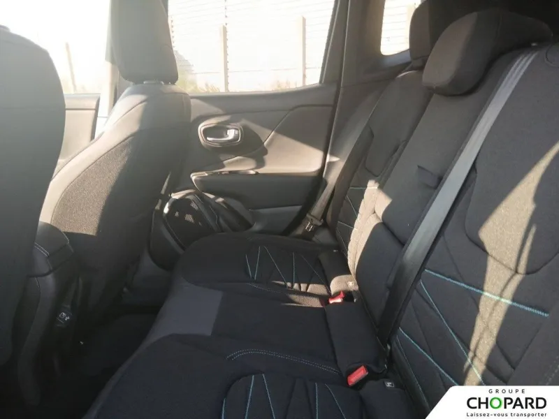 Image secondaire du véhicule 12