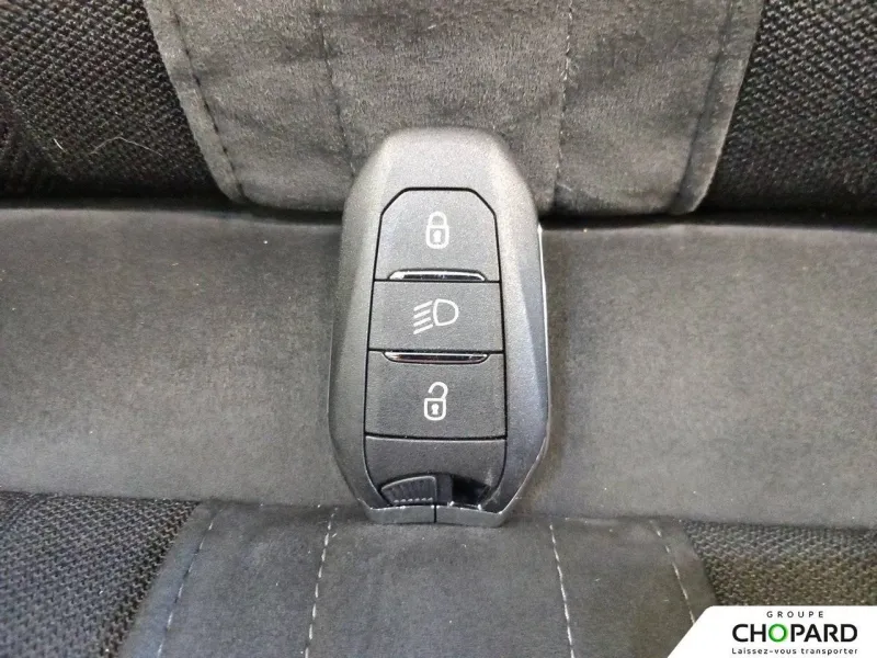 Image secondaire du véhicule 22