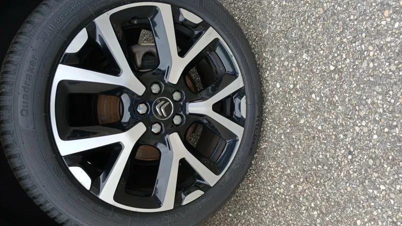 Image secondaire du véhicule 14