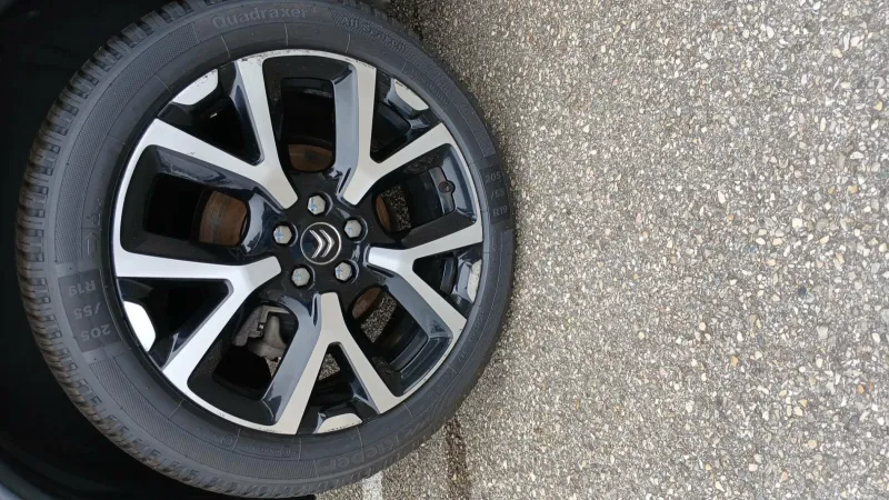 Image secondaire du véhicule 15