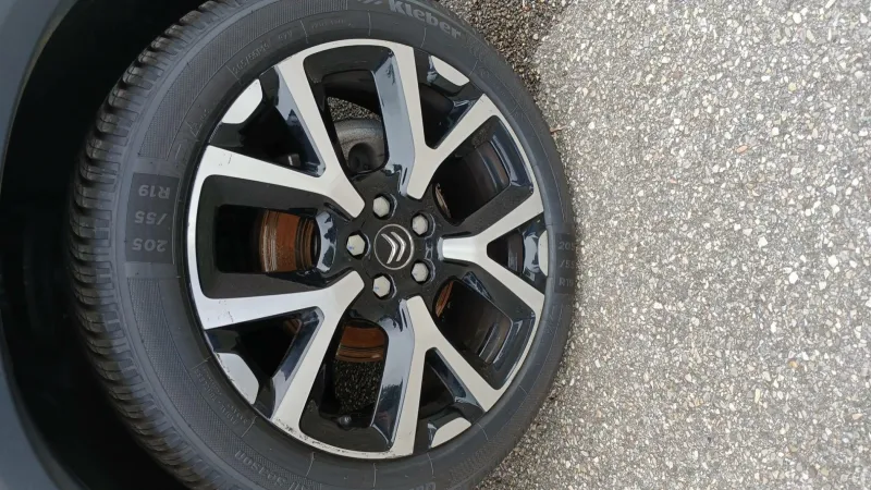 Image secondaire du véhicule 16