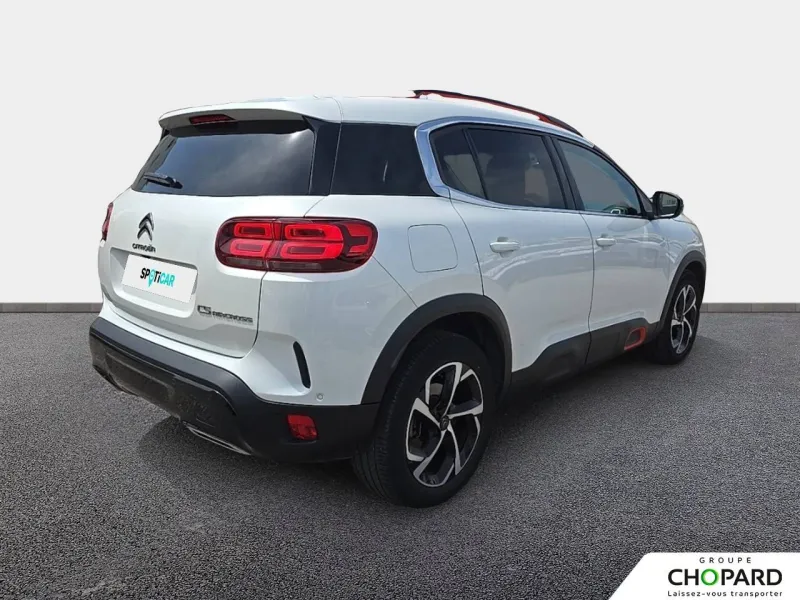 Image secondaire du véhicule 9