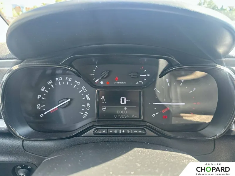 Image secondaire du véhicule 18