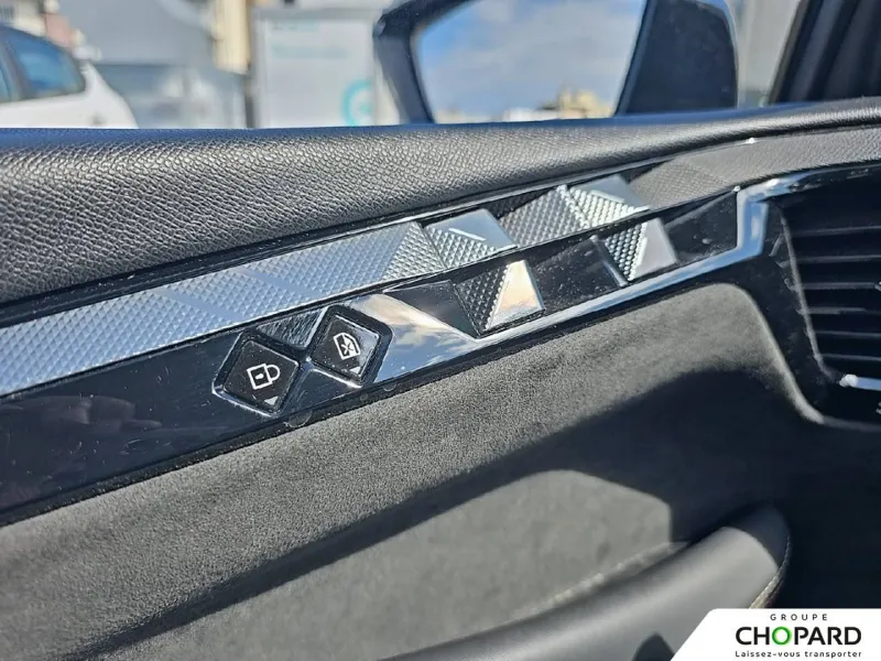 Image secondaire du véhicule 13