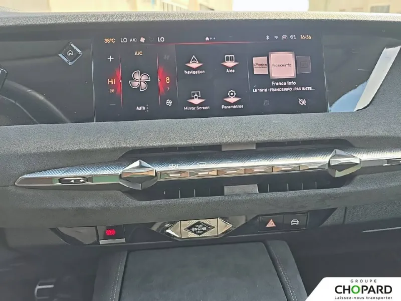 Image secondaire du véhicule 14