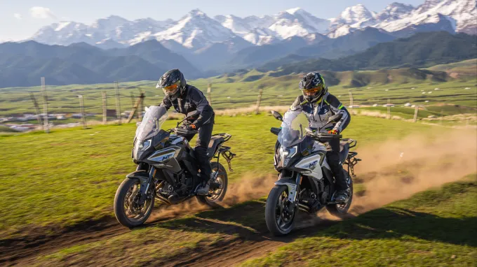 CF Moto 700mt : en duo