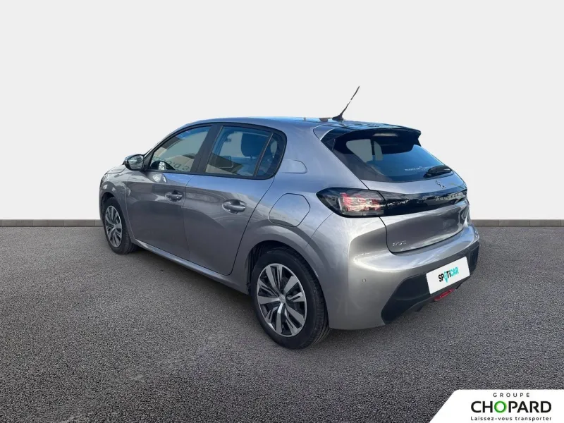 Image secondaire du véhicule 8