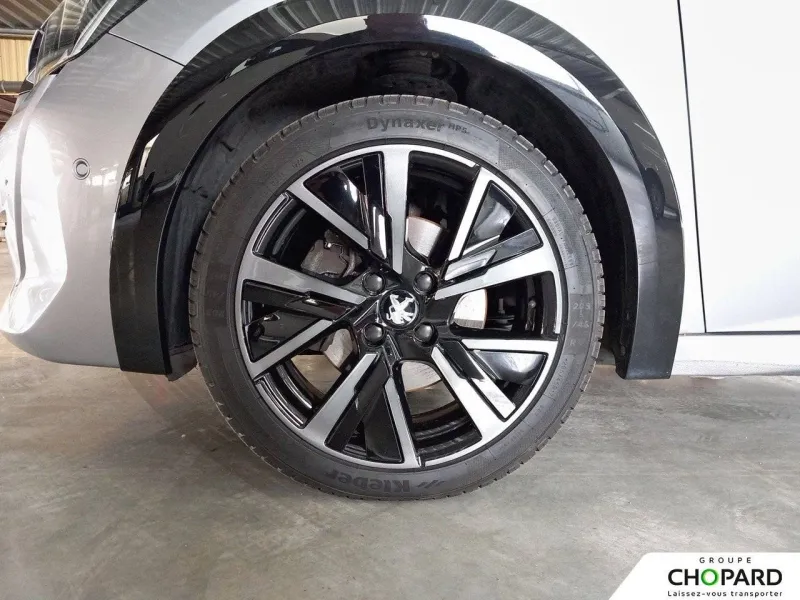 Image secondaire du véhicule 24