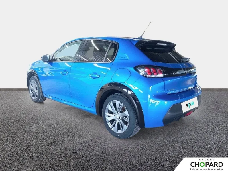 Image secondaire du véhicule 8