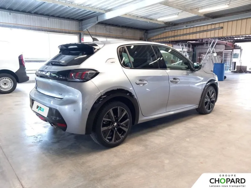 Image secondaire du véhicule 30