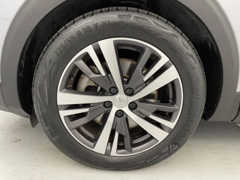 Image secondaire du véhicule 18