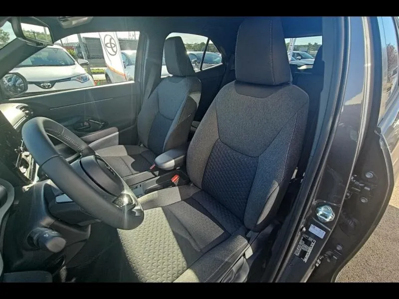 Image secondaire du véhicule 11