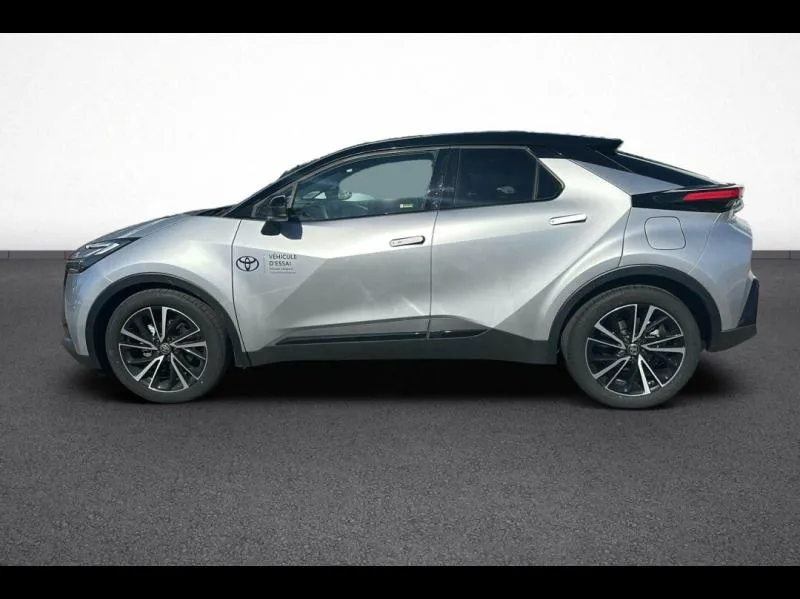 Image secondaire du véhicule 4