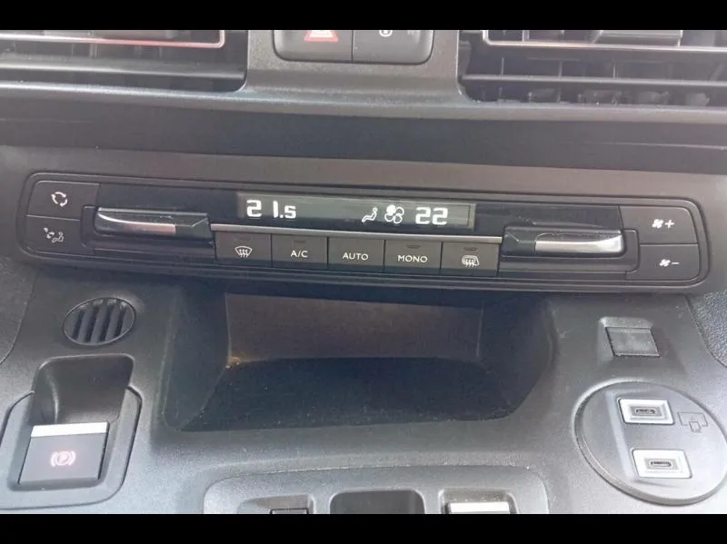 Image secondaire du véhicule 15