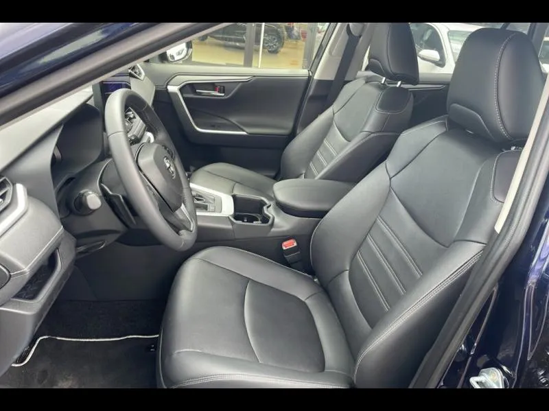 Image secondaire du véhicule 11