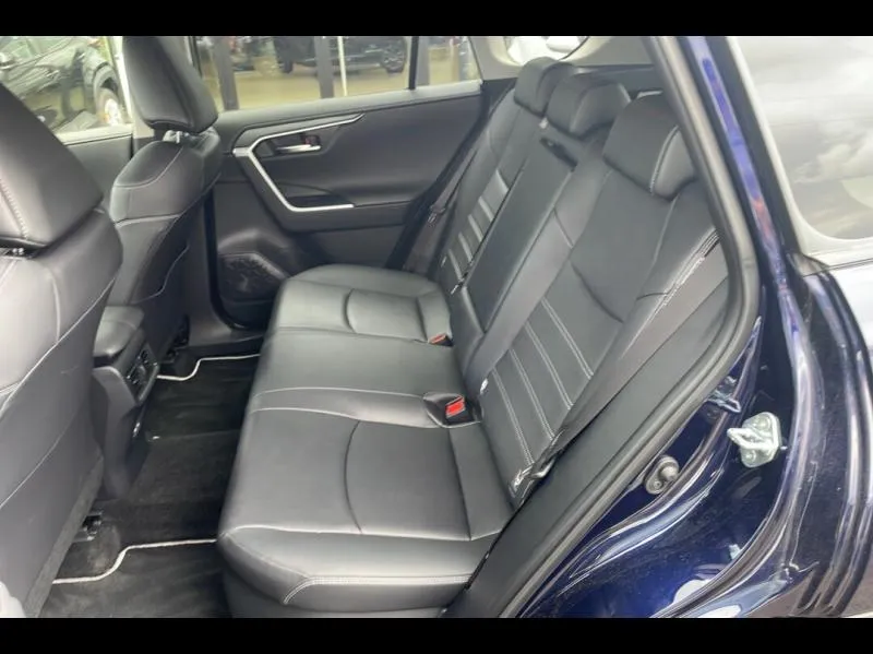 Image secondaire du véhicule 12