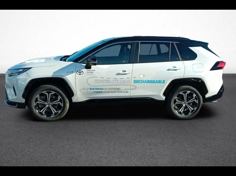 Image secondaire du véhicule 4