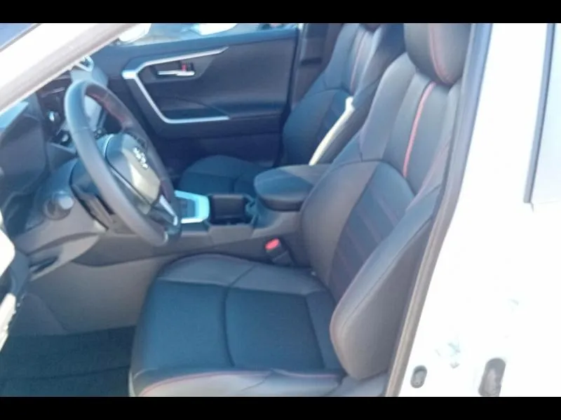 Image secondaire du véhicule 11