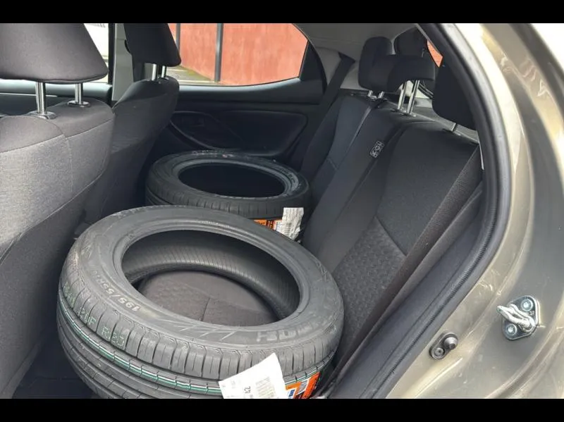 Image secondaire du véhicule 12