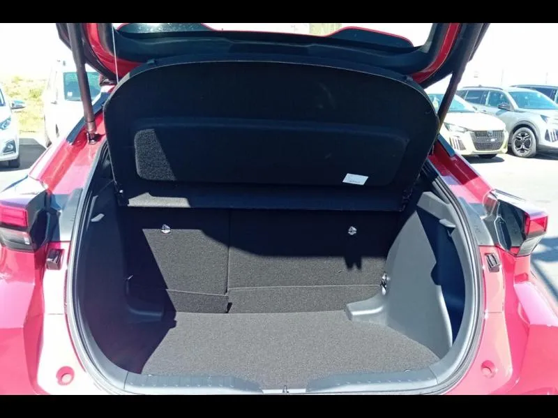 Image secondaire du véhicule 10