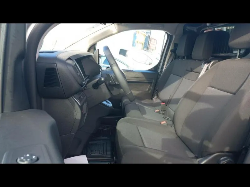 Image secondaire du véhicule 11