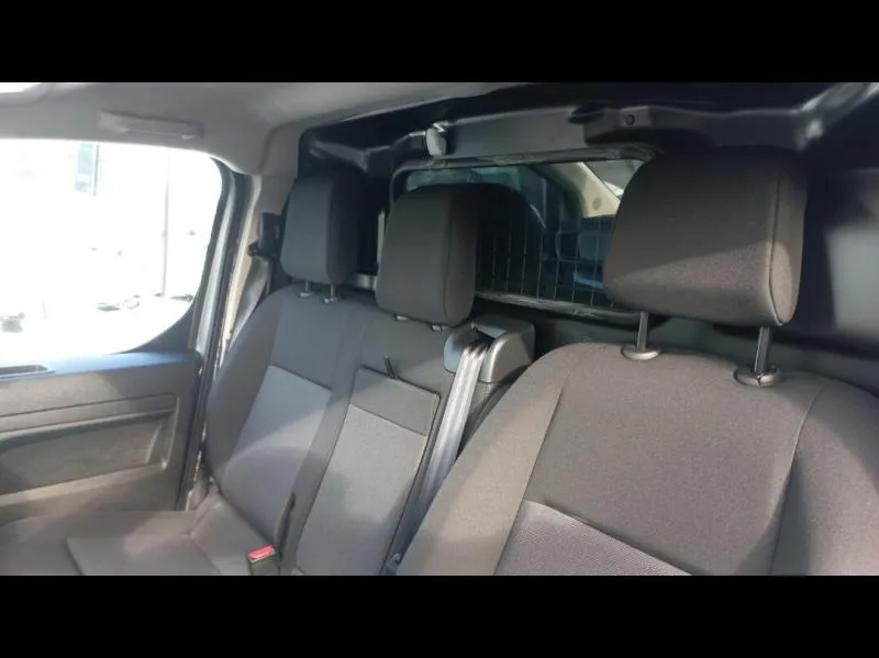 Image secondaire du véhicule 12