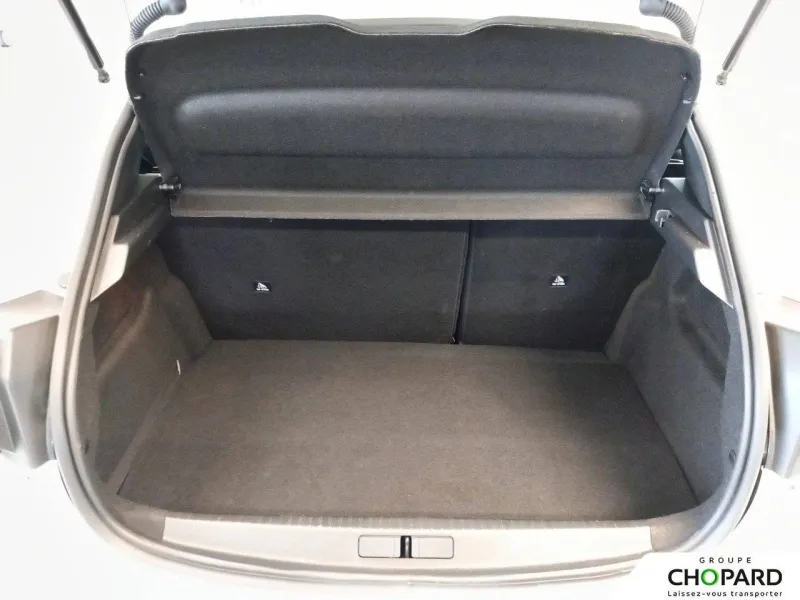 Image secondaire du véhicule 9