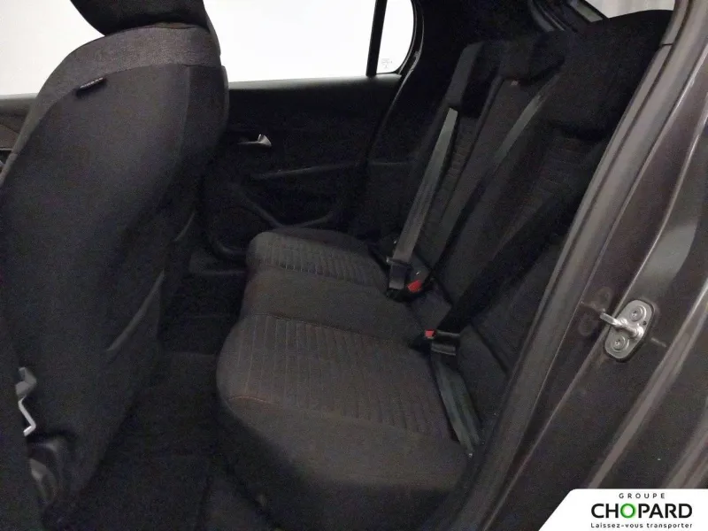 Image secondaire du véhicule 19