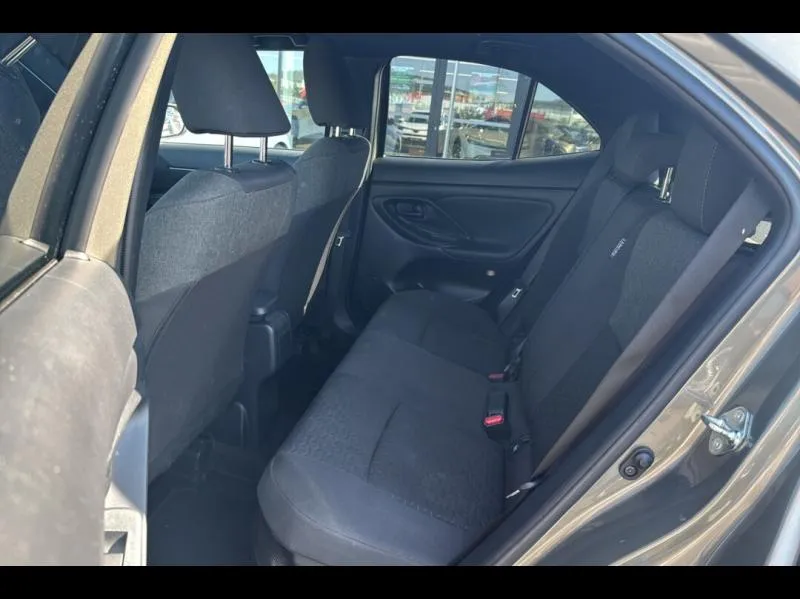 Image secondaire du véhicule 12