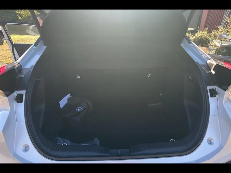 Image secondaire du véhicule 10