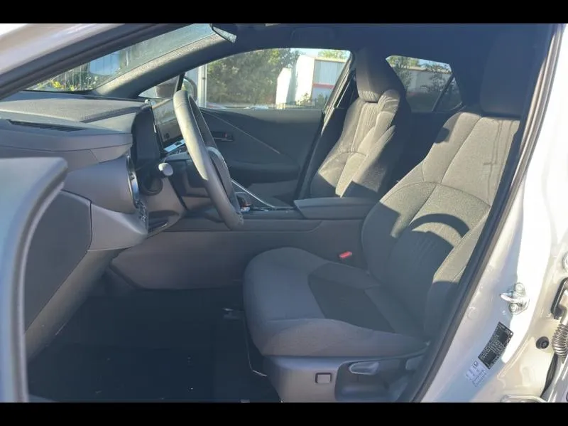 Image secondaire du véhicule 11