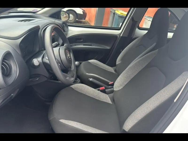 Image secondaire du véhicule 11