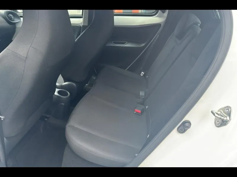 Image secondaire du véhicule 12