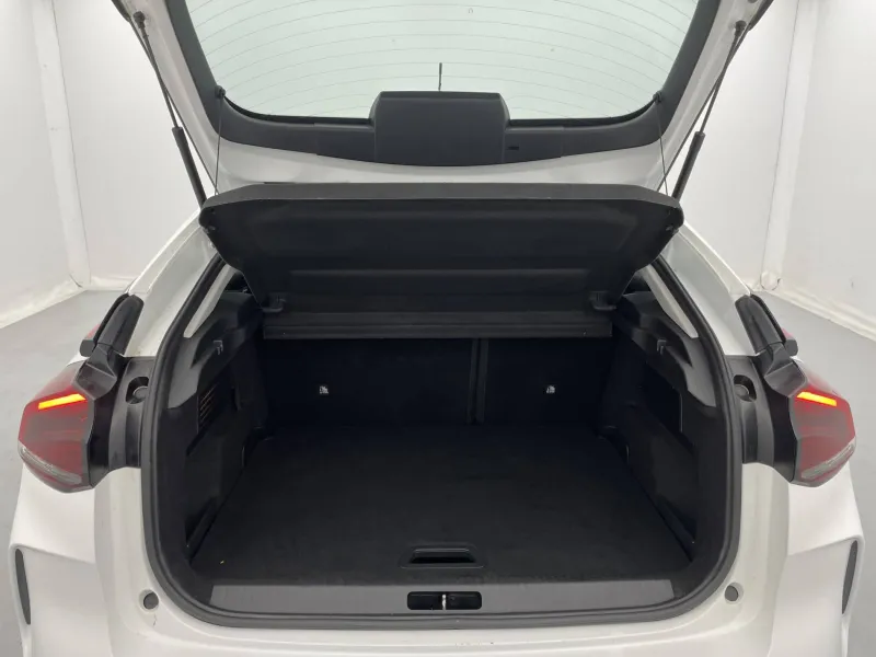 Image secondaire du véhicule 14