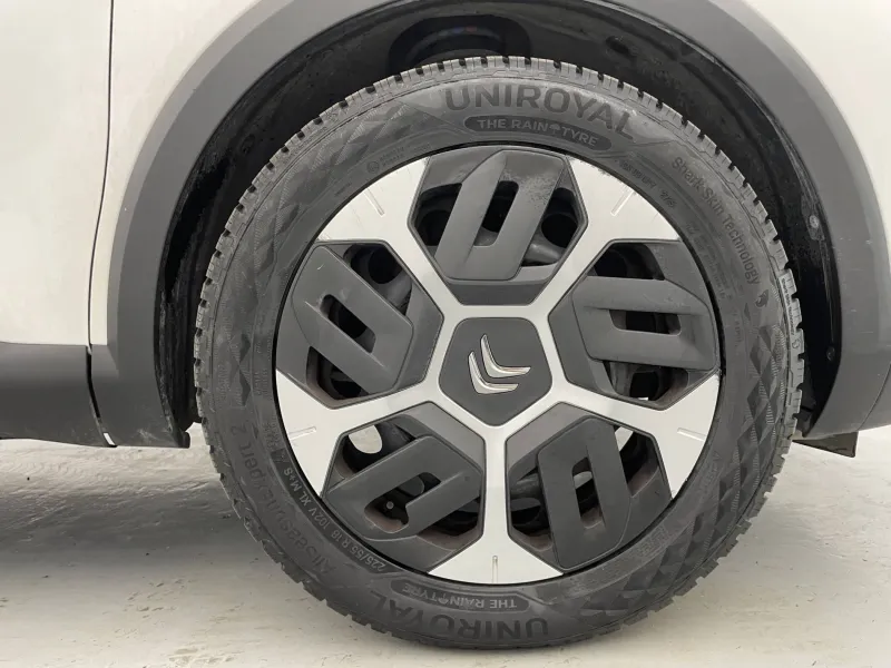 Image secondaire du véhicule 19