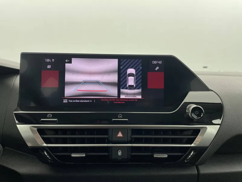 Image secondaire du véhicule 33