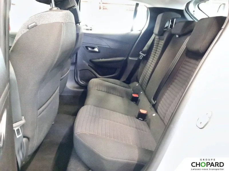 Image secondaire du véhicule 19