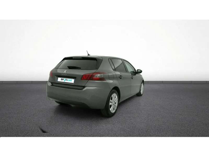 Image secondaire du véhicule 9