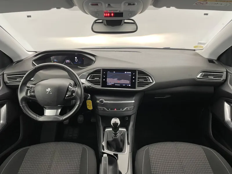 Image secondaire du véhicule 30