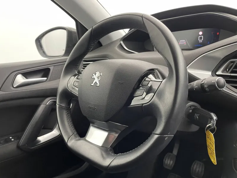 Image secondaire du véhicule 31